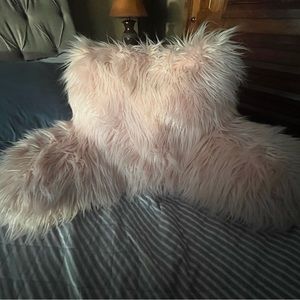 Pottery Barn Teen Faux fur backrest Pillow Cover. Pillow cover only! Light Pink.